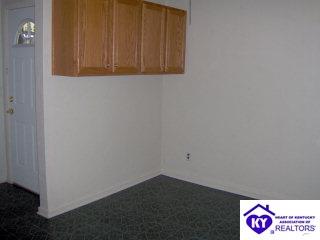 Listing Picture 413 Village Drive Elizabethtown, KY 42701 MLS HK9996430