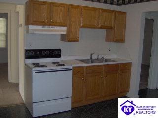 Listing Picture 413 Village Drive Elizabethtown, KY 42701 MLS HK9996430