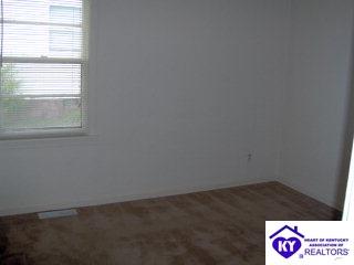 Listing Picture 413 Village Drive Elizabethtown, KY 42701 MLS HK9996430