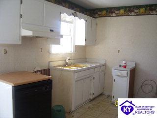 Listing Picture 203 High Street Springfield, KY 40069 MLS HK9996080