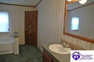 Listing Picture 201 Preakness Drive Elizabethtown, KY 42701 MLS HK9996153