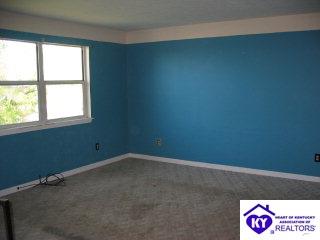 Listing Picture 106 Dixon Avenue Elizabethtown, KY 42701 MLS HK9995999