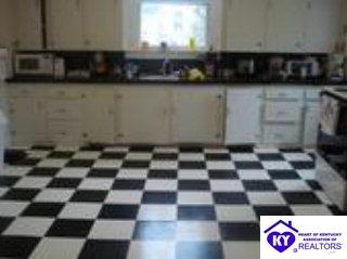 Listing Picture 319 High Street Vine Grove, KY 40175 MLS HK9996476