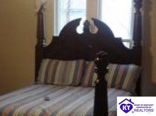 Listing Picture 319 High Street Vine Grove, KY 40175 MLS HK9996476