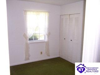 Listing Picture 412 Savannah Avenue Elizabethtown, KY 42701 MLS HK9997149