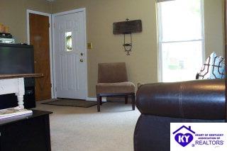 Listing Picture 132 Hickory Hill Drive Elizabethtown, KY 42701 MLS HK9996558