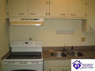 Listing Picture 611 Monin Road Elizabethtown, KY 42701 MLS HK9997290