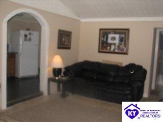 Listing Picture 444 W Spring Street Radcliff, KY 40160 MLS HK9996861