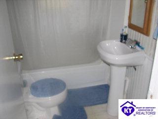 Listing Picture 444 W Spring Street Radcliff, KY 40160 MLS HK9996861