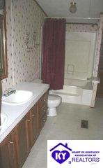 Listing Picture 5728 Highway 218 Greensburg, KY 42743 MLS HK9997304