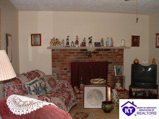 Listing Picture 538 S Woodland Drive Radcliff, KY 40160 MLS HK9997022