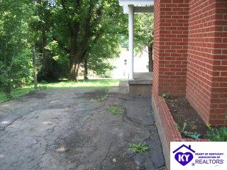 Listing Picture 203 S Elm Grove Bardstown, KY 40004 MLS HK9997603