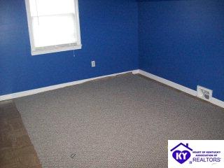 Listing Picture 203 S Elm Grove Bardstown, KY 40004 MLS HK9997603