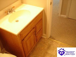 Listing Picture 1401 Kentucky Drive Elizabethtown, KY 42704 MLS HK9997498