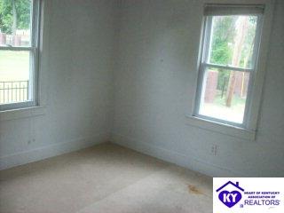 Listing Picture 209 Broadway Leitchfield, KY 42754 MLS HK9997715