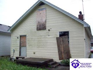 Listing Picture 1445 Oakwood Circle Louisville, KY 40214 MLS HK9997894