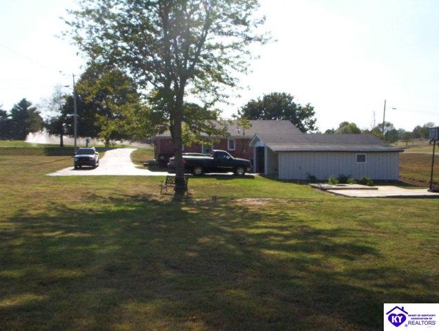 Listing Picture 2820 Hodgenville Road Elizabethtown, KY 42701 MLS HK9998074