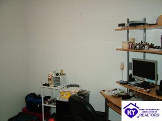 Listing Picture 56 Beech Court Elizabethtown, KY 42701 MLS HK9997666