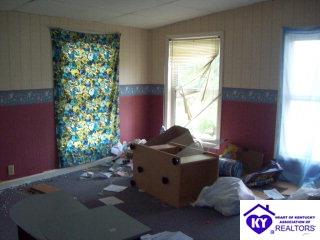 Listing Picture 270 Newton Lane Campbellsville, KY 42718 MLS HK9997997