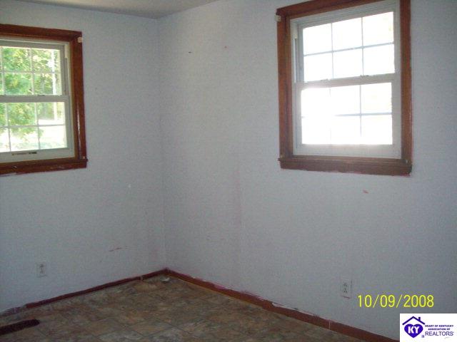 Listing Picture 509 County Barn Road Munfordville, KY 42765 MLS HK9998166