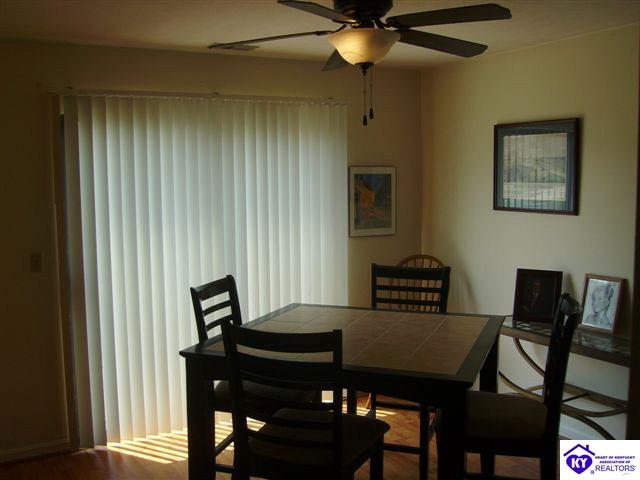 Listing Picture 106A Melanie Lane Elizabethtown, KY 42701 MLS HK9998245