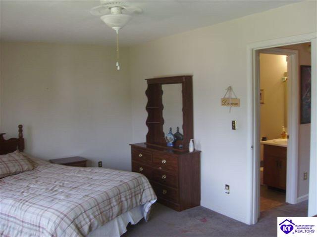 Listing Picture 106A Melanie Lane Elizabethtown, KY 42701 MLS HK9998245