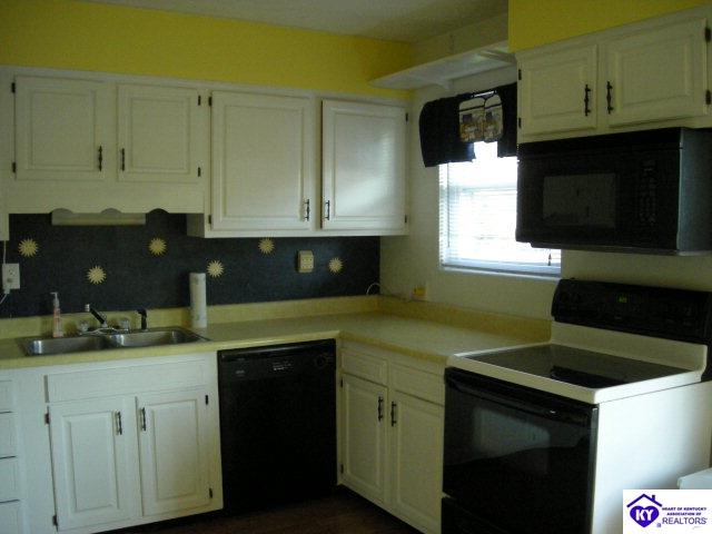 Listing Picture 1029 Greenway Drive Elizabethtown, KY 42701 MLS HK9998252