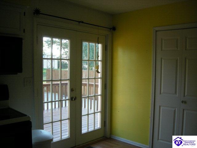 Listing Picture 1029 Greenway Drive Elizabethtown, KY 42701 MLS HK9998252