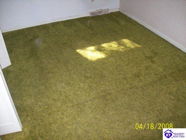 Listing Picture 201 College Avenue Elizabethtown, KY 42701 MLS HK9998766