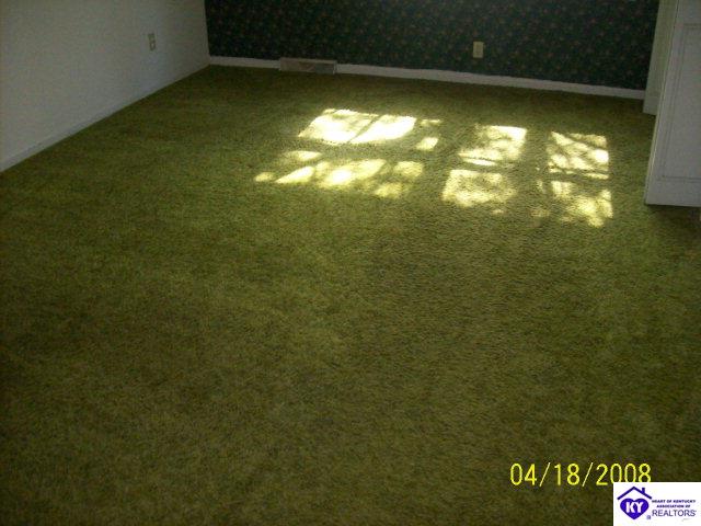 Listing Picture 201 College Avenue Elizabethtown, KY 42701 MLS HK9998766