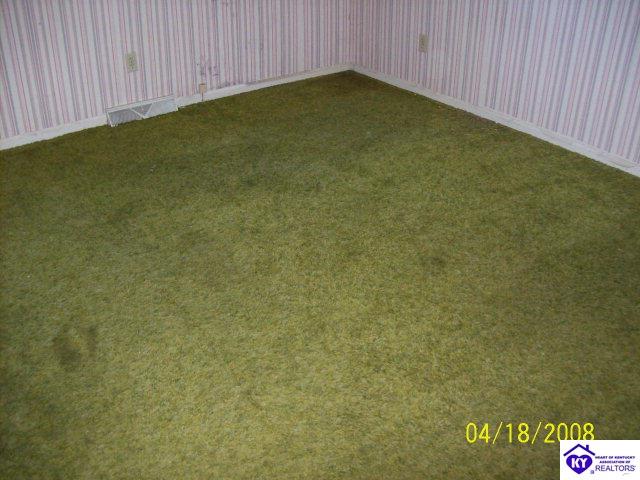 Listing Picture 201 College Avenue Elizabethtown, KY 42701 MLS HK9998766