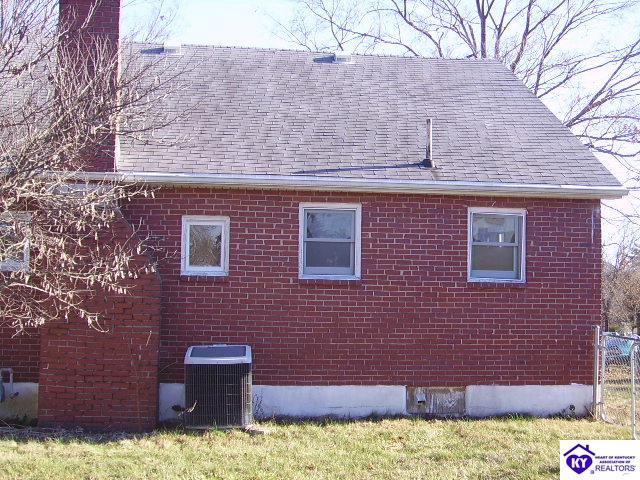 Listing Picture 106 W French Street Elizabethtown, KY 42701 MLS HK9998974