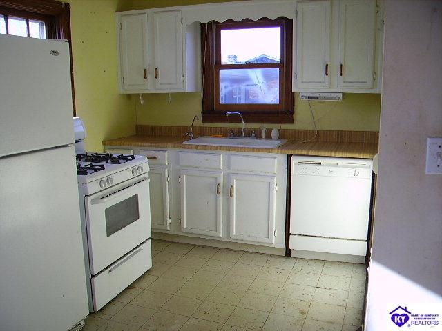 Listing Picture 106 W French Street Elizabethtown, KY 42701 MLS HK9998974