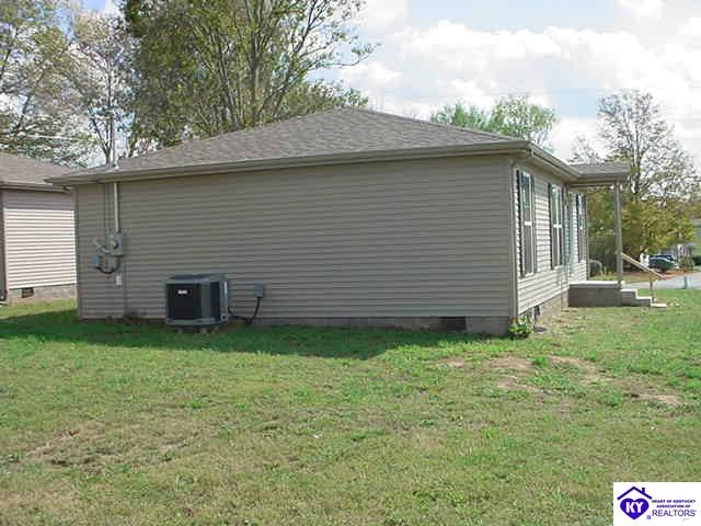 Listing Picture 429 W Chandler Street Lebanon, KY 40033 MLS HK9998320