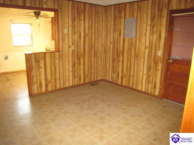 Listing Picture 1197 Cruse Road Hodgenville, KY 42748 MLS HK9998331