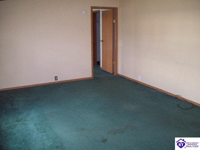 Listing Picture 300 Preakness Drive Elizabethtown, KY 42701 MLS HK9998505