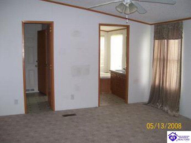 Listing Picture 1205 Stanley Allen Drive Vine Grove, KY 40175 MLS HK9998879