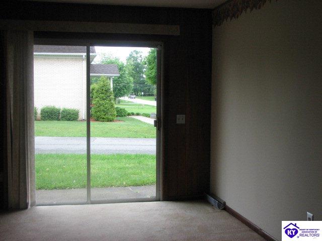 Listing Picture 567 Kirkpatrick Avenue Hodgenville, KY 42748 MLS HK9998940