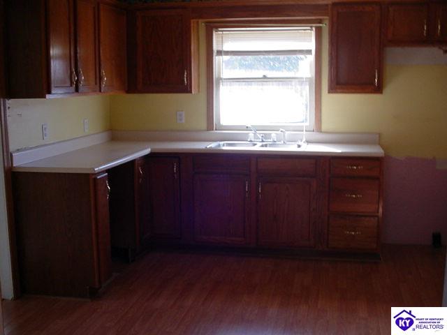 Listing Picture 202 N Center Avenue Bardstown, KY 40004 MLS HK9999252