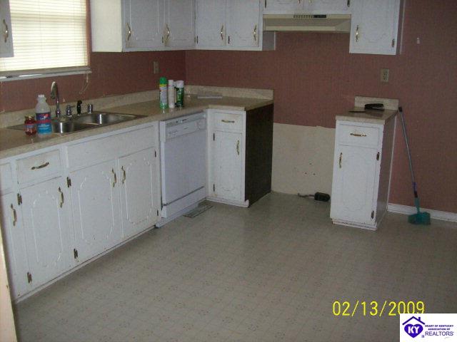 Listing Picture 109 Secretariat Road Elizabethtown, KY 42701 MLS HK9999779