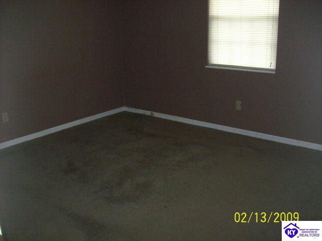 Listing Picture 109 Secretariat Road Elizabethtown, KY 42701 MLS HK9999779