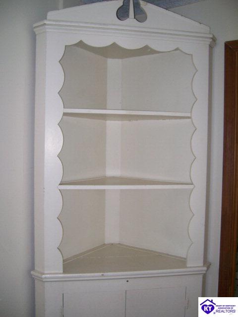 Listing Picture 212 S Woodlawn Avenue Irvington, KY 40146 MLS HK9999726