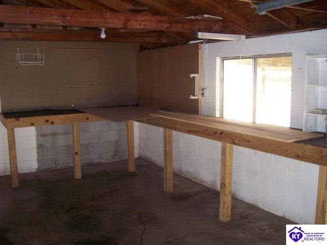 Listing Picture 212 S Woodlawn Avenue Irvington, KY 40146 MLS HK9999726