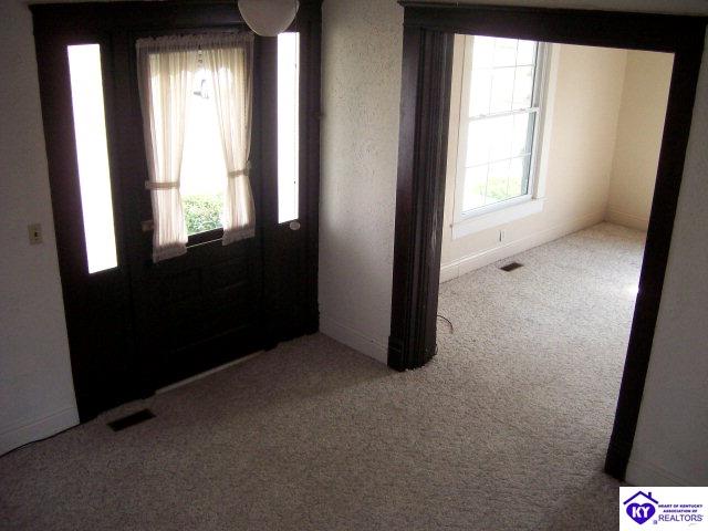 Listing Picture 212 S Woodlawn Avenue Irvington, KY 40146 MLS HK9999726