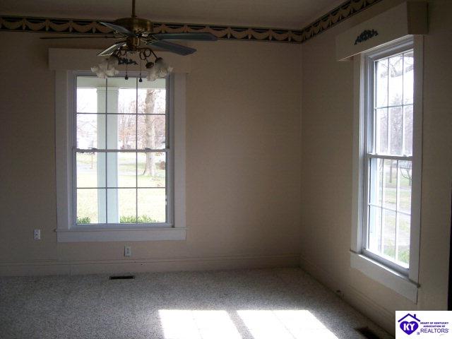 Listing Picture 212 S Woodlawn Avenue Irvington, KY 40146 MLS HK9999726
