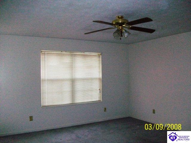 Listing Picture 2570 Vonoa Drive Radcliff, KY 40160 MLS HK9999732