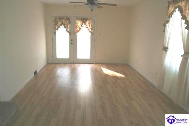 Listing Picture 83 Lincoln Drive Columbia, KY 42728 MLS HK9999832