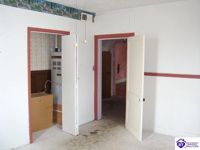 Listing Picture 1535 Bardstown Road Hodgenville, KY 42748 MLS HK9999974