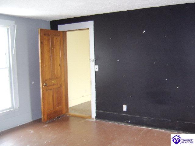 Listing Picture 1535 Bardstown Road Hodgenville, KY 42748 MLS HK9999974