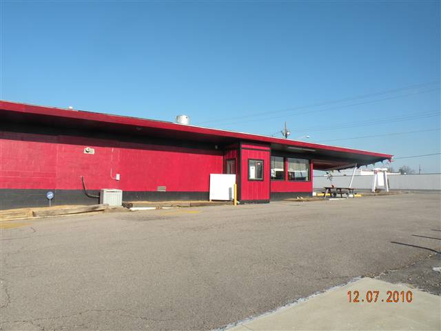 Listing Picture 605 N Wilson Road Radcliff, KY 40160 MLS HK10008861